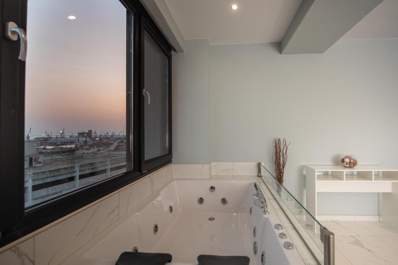 Sea & City Luxury Suite Салоніки Екстер'єр фото
