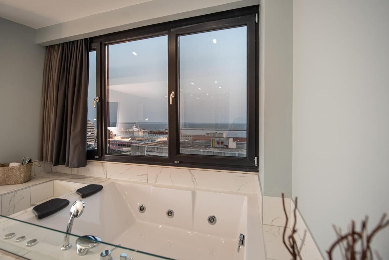 Sea & City Luxury Suite Салоніки Екстер'єр фото